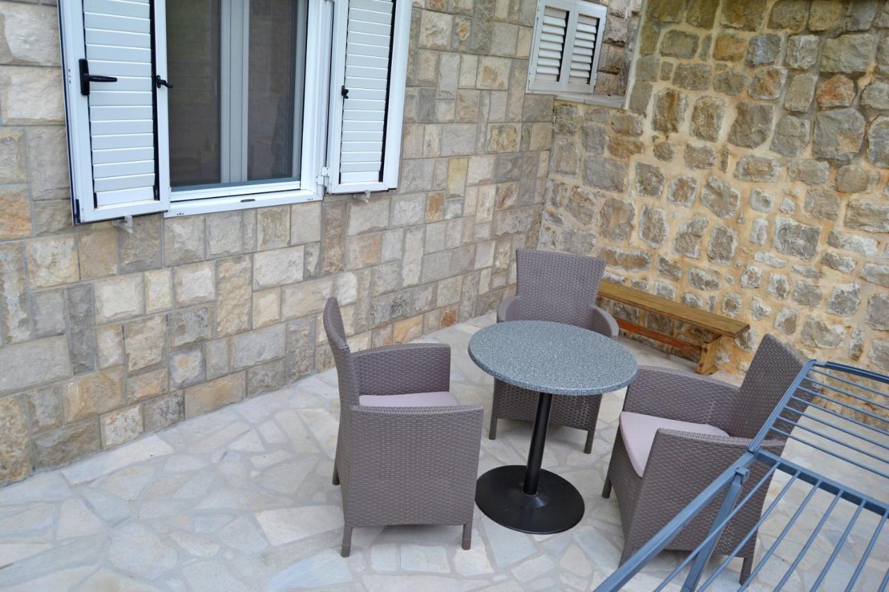 Tivat Apartments Eksteriør bilde
